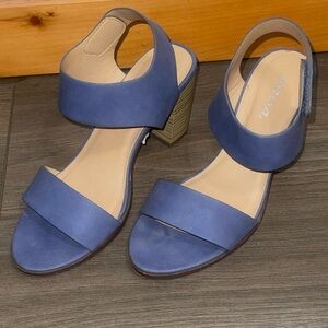 Soda Womens Open Toe Ankle Strap Comfortable Heel Sandals Size 9